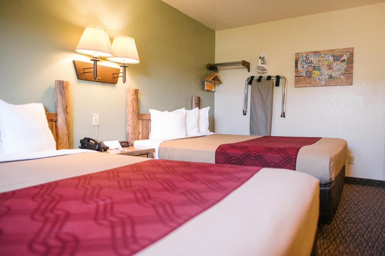 Econo Lodge, Downtown Custer Near Custer State Park And Mt Rushmore Zewnętrze zdjęcie
