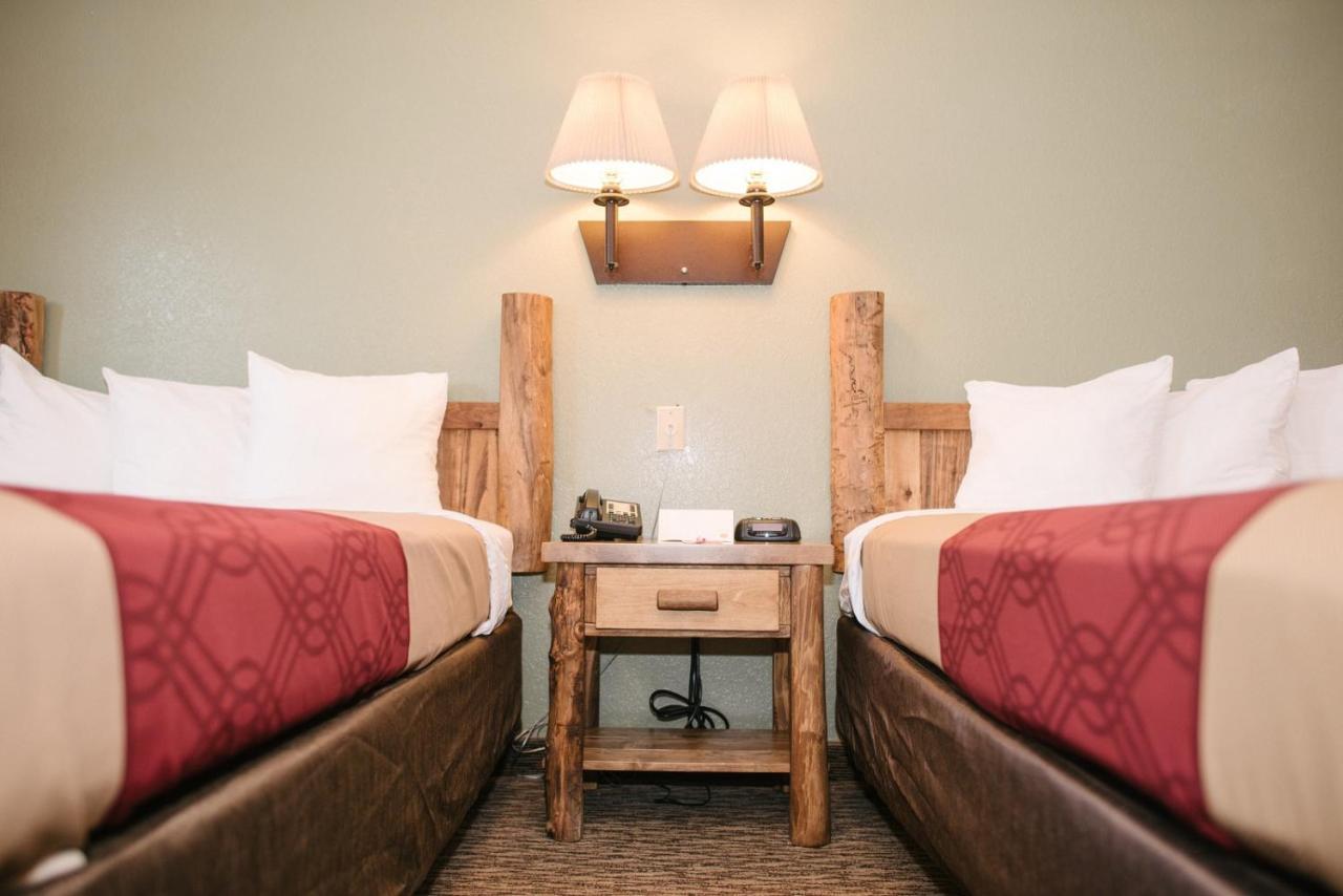 Econo Lodge, Downtown Custer Near Custer State Park And Mt Rushmore Zewnętrze zdjęcie